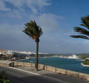 Alerta en Menorca por fuertes vientos Alerta en Menorca por fuertes vientos