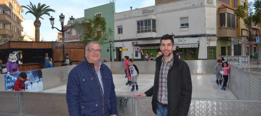 Los vecinos de Oropesa del Mar podrán disfrutar de una pista de patinaje. Los vecinos de Oropesa del Mar podrán disfrutar de una pista de patinaje.
