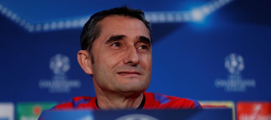 Valverde, durante la rueda de prensa Valverde, durante la rueda de prensa