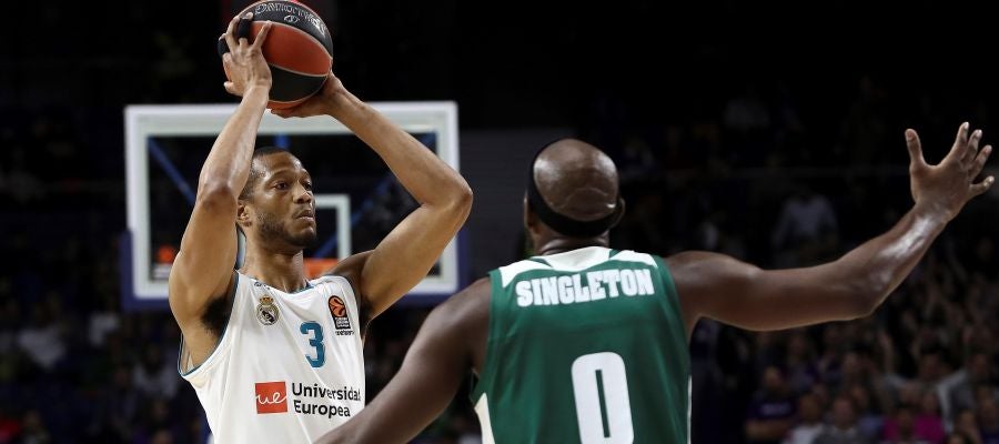 Anthony Randolph, en acción ante el Panathinaikos Anthony Randolph, en acción ante el Panathinaikos