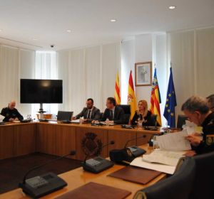 L´alcalde José Benlloch ha presidit la Junta de Seguretat on ha acudit el subdelegat del govern David Barelles. L´alcalde José Benlloch ha presidit la Junta de Seguretat on ha acudit el subdelegat del govern David Barelles.