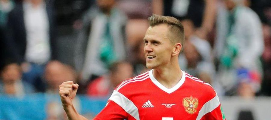 Cherychev celebra su gol en el Mundial de Rusia. Cherychev celebra su gol en el Mundial de Rusia.