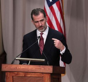 El rey Felipe VI pronuncia un discurso durante una cena oficial en EEUU El rey Felipe VI pronuncia un discurso durante una cena oficial en EEUU