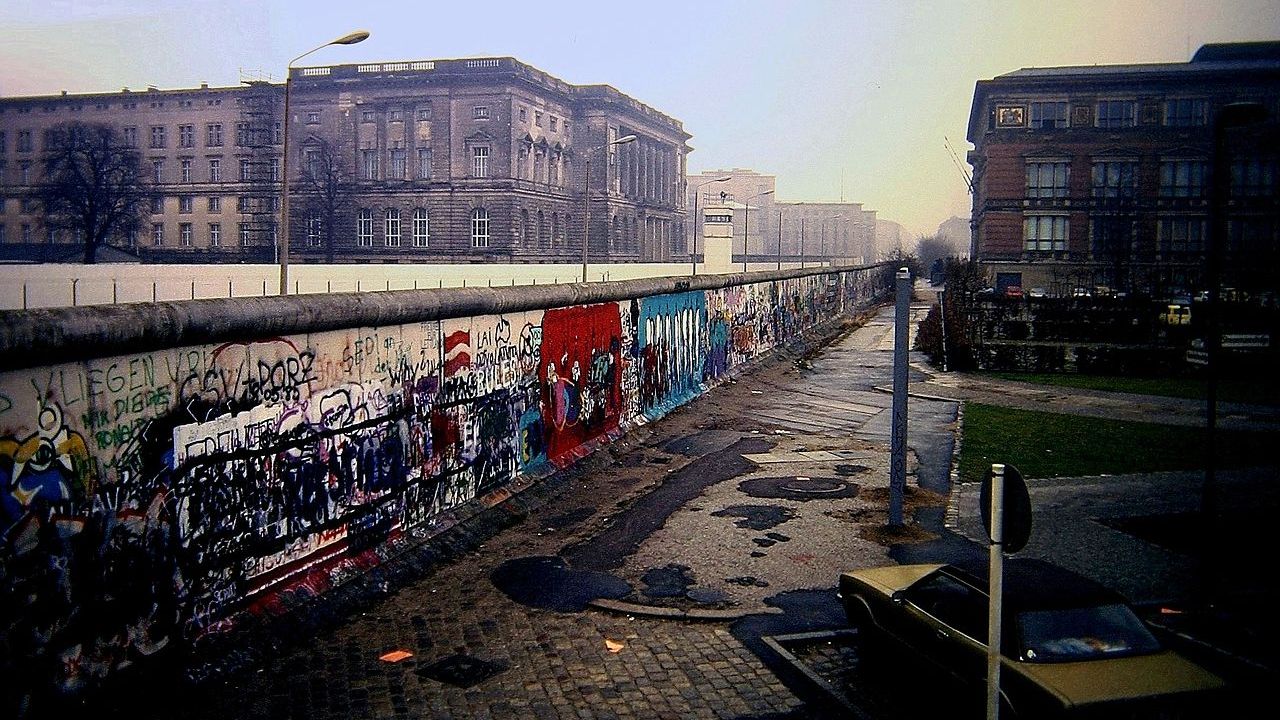 30 años de la caída del Muro de Berlín Era una gran prisión al aire
