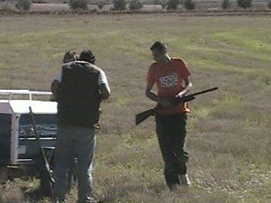 Dos detenidos y tres investigados por furtivismo en Málaga Dos detenidos y tres investigados por furtivismo en Málaga