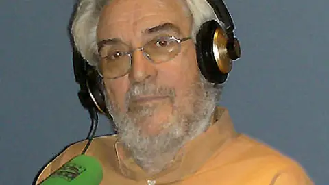 Amando de Miguel Amando de Miguel