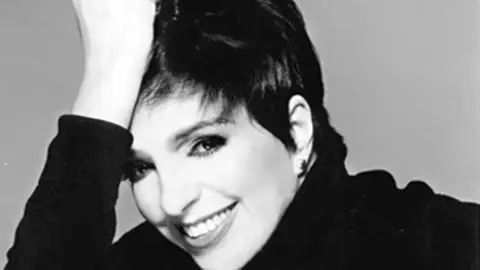 La actriz Liza Minnelli La actriz Liza Minnelli