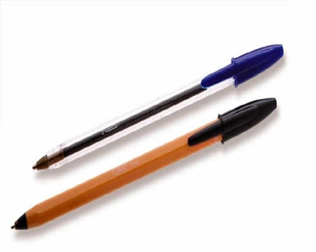 Oyentes: "Me daba mucho placer ver bajar el nivel de la tinta del bic" Oyentes: "Me daba mucho placer ver bajar el nivel de la tinta del bic"