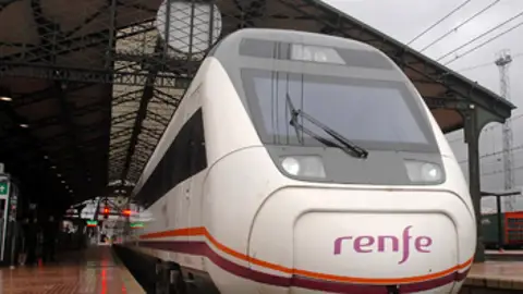 Tren de RENFE Tren de RENFE
