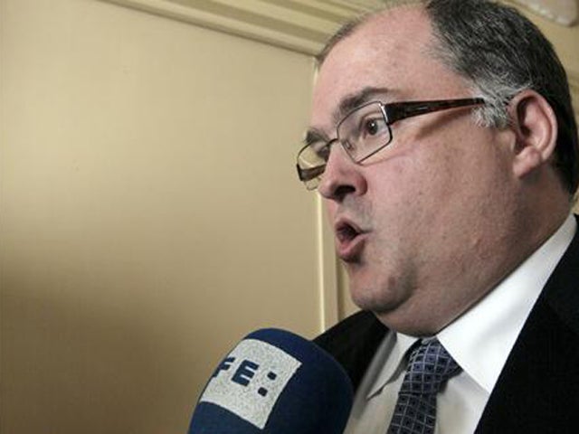 Fernando de Rosa, vicepresidente del consejo del poder judicial. ‘Tendrá que justificar esos viajes’ Fernando de Rosa, vicepresidente del consejo del poder judicial. ‘Tendrá que justificar esos viajes’
