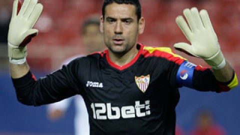 Palop, hundido por la eliminaci&oacute;n del Sevilla