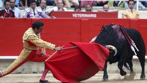 Enrique Ponce toreando en Barcelona