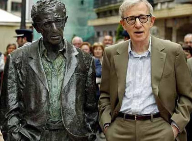 Cine con Juan Pando: "En vez de hacer películas, Woody Allen hace libros filmados" Cine con Juan Pando: "En vez de hacer películas, Woody Allen hace libros filmados"