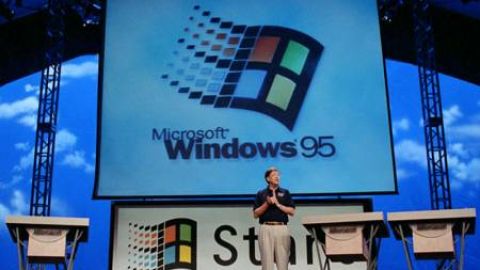 Bill Gates presentando Windows 95