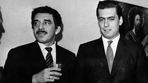 Gabriel García Márquez, junto a Mario Vargas Llosa Gabriel García Márquez, junto a Mario Vargas Llosa