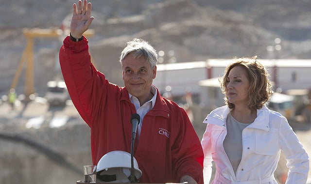 Tertulia: ¿Ganará el conservador Piñera las elecciones en Chile? Tertulia: ¿Ganará el conservador Piñera las elecciones en Chile?