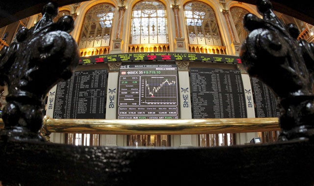 La Bolsa española pierde los 8.900 puntos tras dejarse el 2,09 % La Bolsa española pierde los 8.900 puntos tras dejarse el 2,09 %