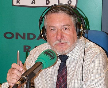 Cesáreo Martín: 'Estoy convencido de que el rey ha pagado cero euros por la cacería' Cesáreo Martín: 'Estoy convencido de que el rey ha pagado cero euros por la cacería'