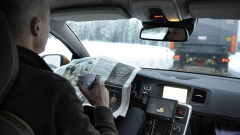  Prueban con &eacute;xito en Suecia el coche sin conductor