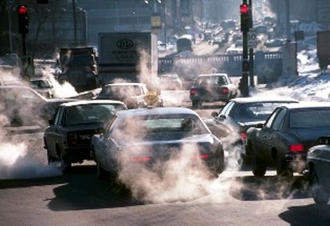 Tertulia: ¿Es una buena medida la prohibición de aparcar en el centro de Madrid? Tertulia: ¿Es una buena medida la prohibición de aparcar en el centro de Madrid?