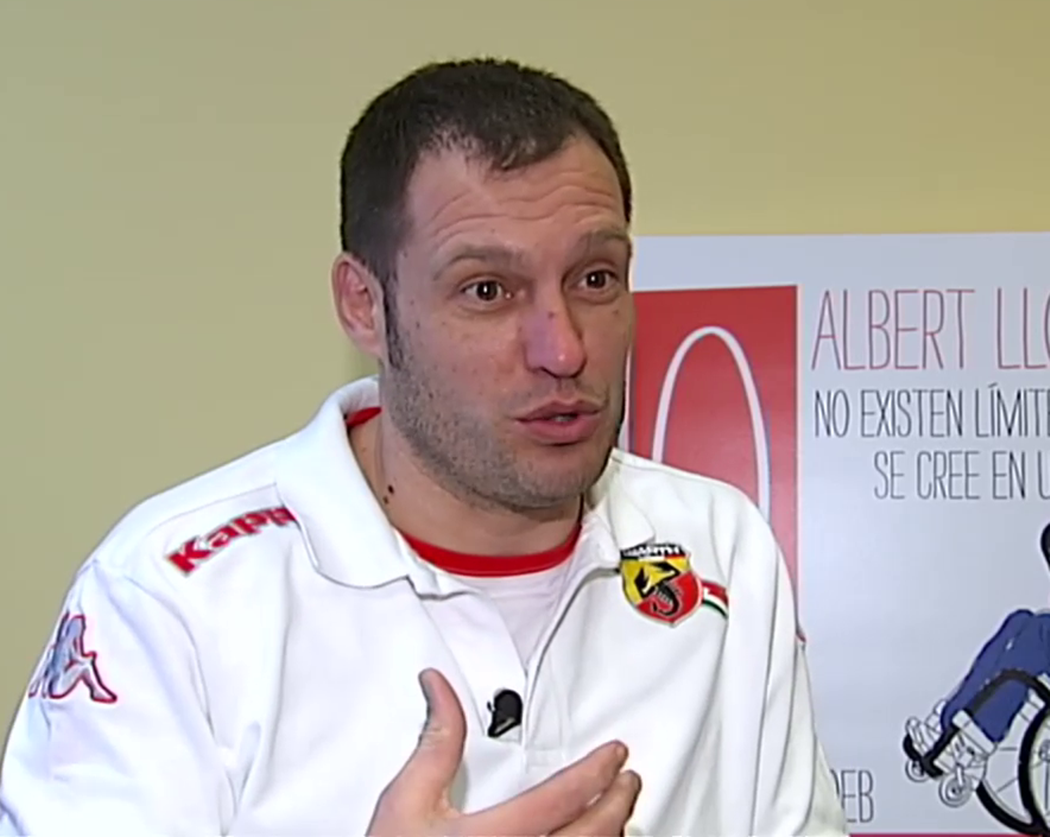 Albert Llovera: "No tenía previsto ir al Dakar este año porque tengo las manos destrozadas" Albert Llovera: "No tenía previsto ir al Dakar este año porque tengo las manos destrozadas"