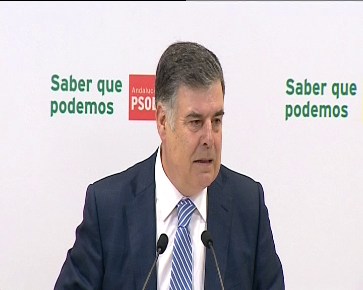 Viera renuncia a su acta de diputado para defenderse en el caso de los ERE Viera renuncia a su acta de diputado para defenderse en el caso de los ERE