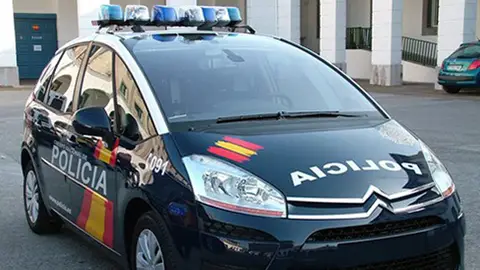 Coche de Policía Nacional Coche de Policía Nacional