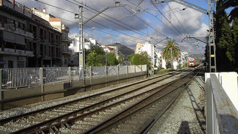 V&iacute;as de tren en Sitges