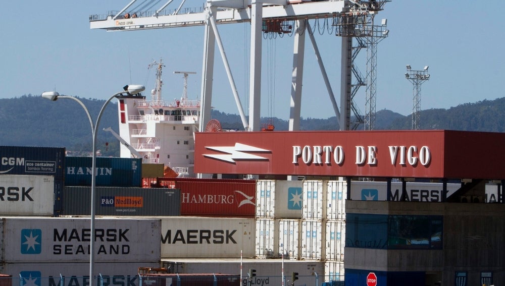 Mercancías en el puerto de Vigo