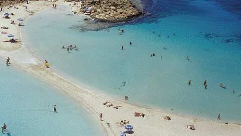 La chipriota Playa de Ayia Napa encabeza la lista