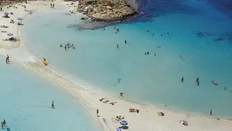 La chipriota Playa de Ayia Napa encabeza la lista La chipriota Playa de Ayia Napa encabeza la lista