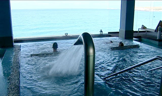 30 y tantos: Turismo de Belleza 30 y tantos: Turismo de Belleza