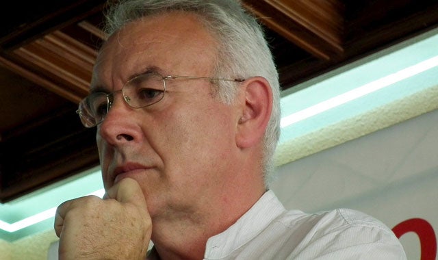 Cayo Lara: "Todas las decisiones están abiertas" Cayo Lara: "Todas las decisiones están abiertas"