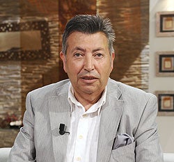 Cotis con Enrique de Miguel: 'Francisco Rivera se muda al lado de Onda Cero Sevilla' Cotis con Enrique de Miguel: 'Francisco Rivera se muda al lado de Onda Cero Sevilla'