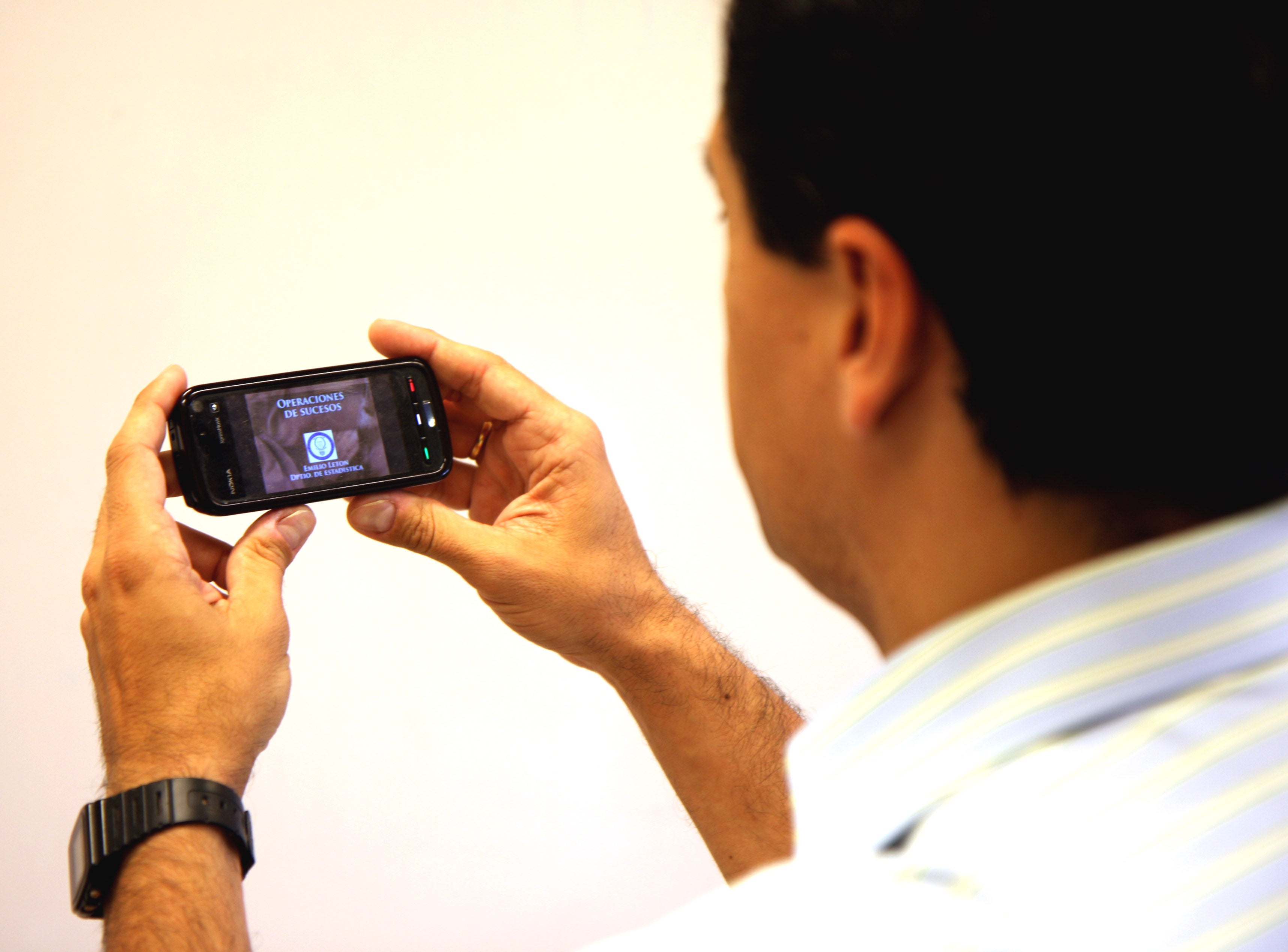 Los Fósforos: Cómo han cambiado nuestra vida los móviles Los Fósforos: Cómo han cambiado nuestra vida los móviles