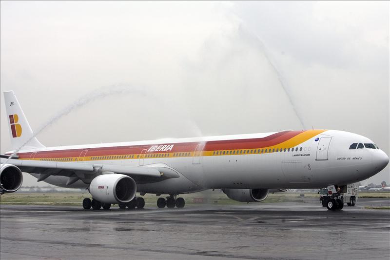 Tuits de actualidad: Huelga de pilotos de Iberia Tuits de actualidad: Huelga de pilotos de Iberia