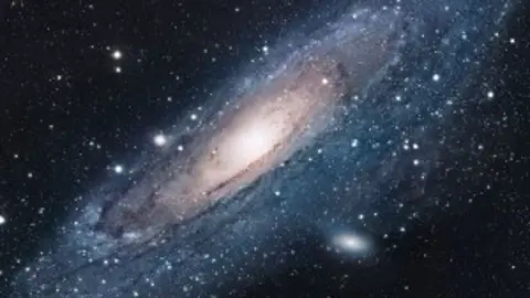 La galaxia Andrómeda vista por el Swift La galaxia Andrómeda vista por el Swift