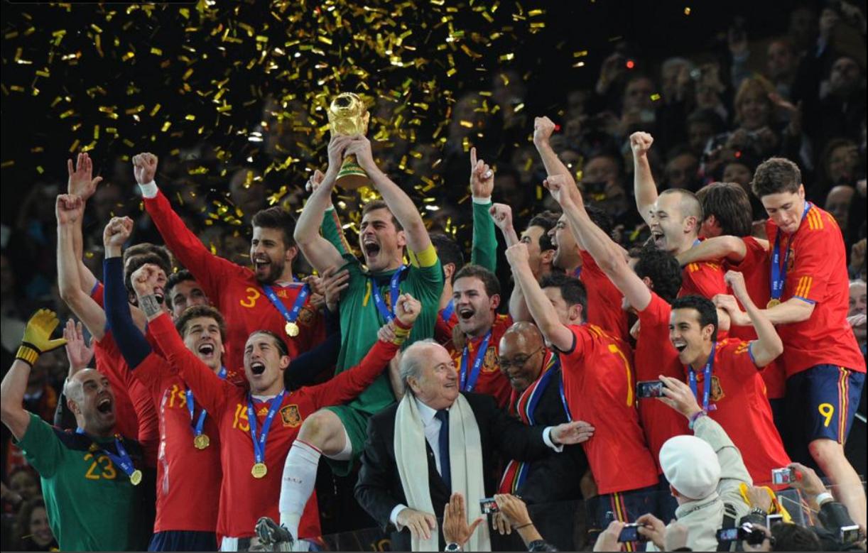 Debate con Del Bosque y Camacho: ¿Volveremos a ver una España como la de 2010? Debate con Del Bosque y Camacho: ¿Volveremos a ver una España como la de 2010?