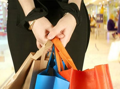 La confianza del consumidor baja 6,3 puntos en septiembre, situándose en el nivel más bajo desde mayo La confianza del consumidor baja 6,3 puntos en septiembre, situándose en el nivel más bajo desde mayo