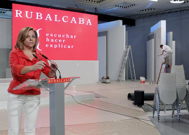 Valenciano cuestiona la capacidad de la UE de gestionar la crisis Valenciano cuestiona la capacidad de la UE de gestionar la crisis