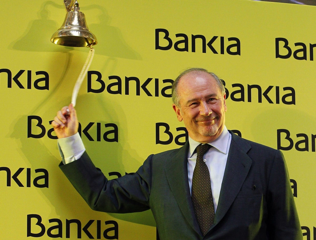 Andreu fija una fianza de 800 millones a Bankia, BFA, Rato y tres exconsejeros Andreu fija una fianza de 800 millones a Bankia, BFA, Rato y tres exconsejeros