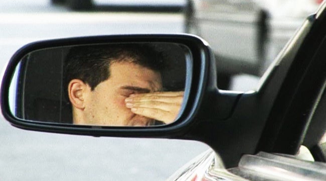 Seis de cada diez españoles sufren micro-sueños mientras conducen Seis de cada diez españoles sufren micro-sueños mientras conducen