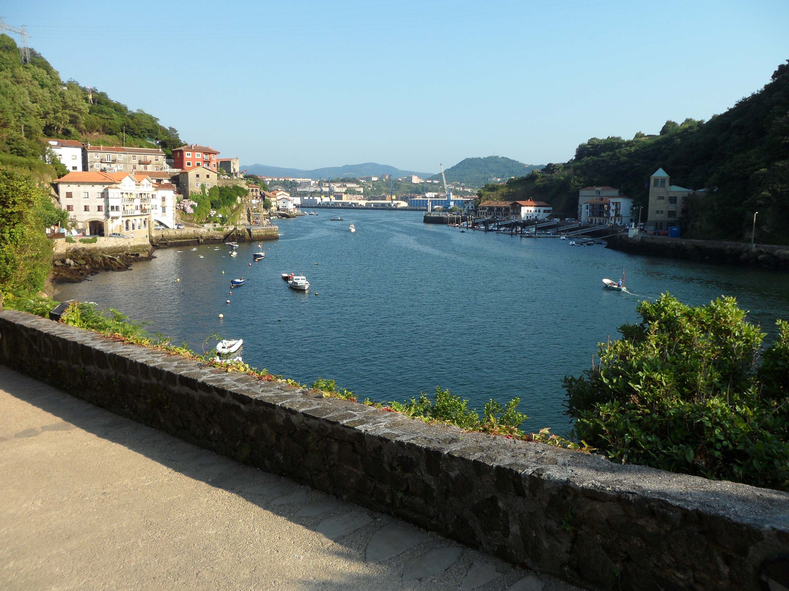 Reconocen como víctimas de violencia de motivación política a 4 miembros de los Comandos autónomos anticapitalistas Reconocen como víctimas de violencia de motivación política a 4 miembros de los Comandos autónomos anticapitalistas