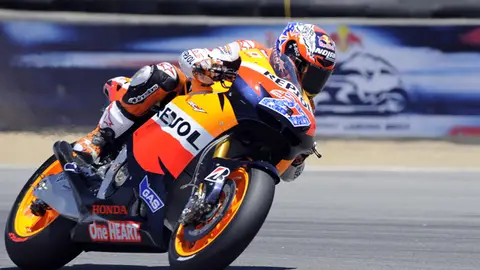 Casey Stoner gana en el circuito de Laguna Seca Casey Stoner gana en el circuito de Laguna Seca