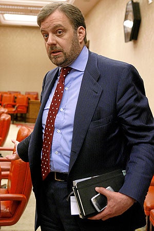 Gustavo de Arístegui: "Ha sido determinante que el ministro de asuntos exteriores estuviese en Nepal" Gustavo de Arístegui: "Ha sido determinante que el ministro de asuntos exteriores estuviese en Nepal"