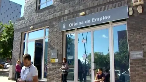 Sube el paro en Canarias en más de 1.600 personas Sube el paro en Canarias en más de 1.600 personas