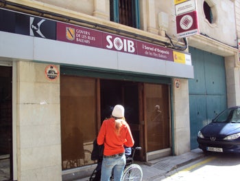 El paro cayó en noviembre un 32% con respecto al mismo mes del 2020 El paro cayó en noviembre un 32% con respecto al mismo mes del 2020