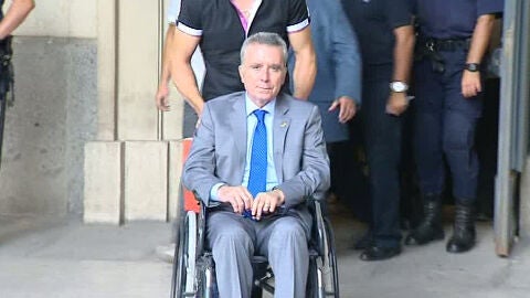 Ortega Cano sale del juzgado