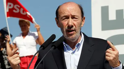Rubalcaba en un mitin en Alcorcón (Madrid) Rubalcaba en un mitin en Alcorcón (Madrid)