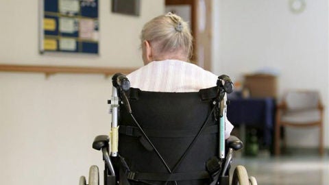 Denuncian a un geri&aacute;trico de Avil&eacute;s por dejar solos a los ancianos por la noche